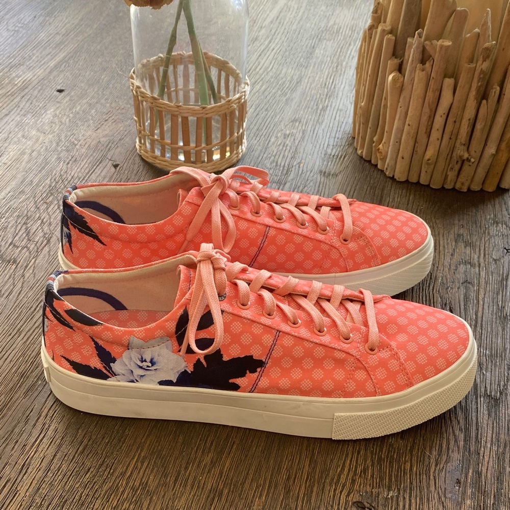 Ted Baker Coral Floral Sneakers